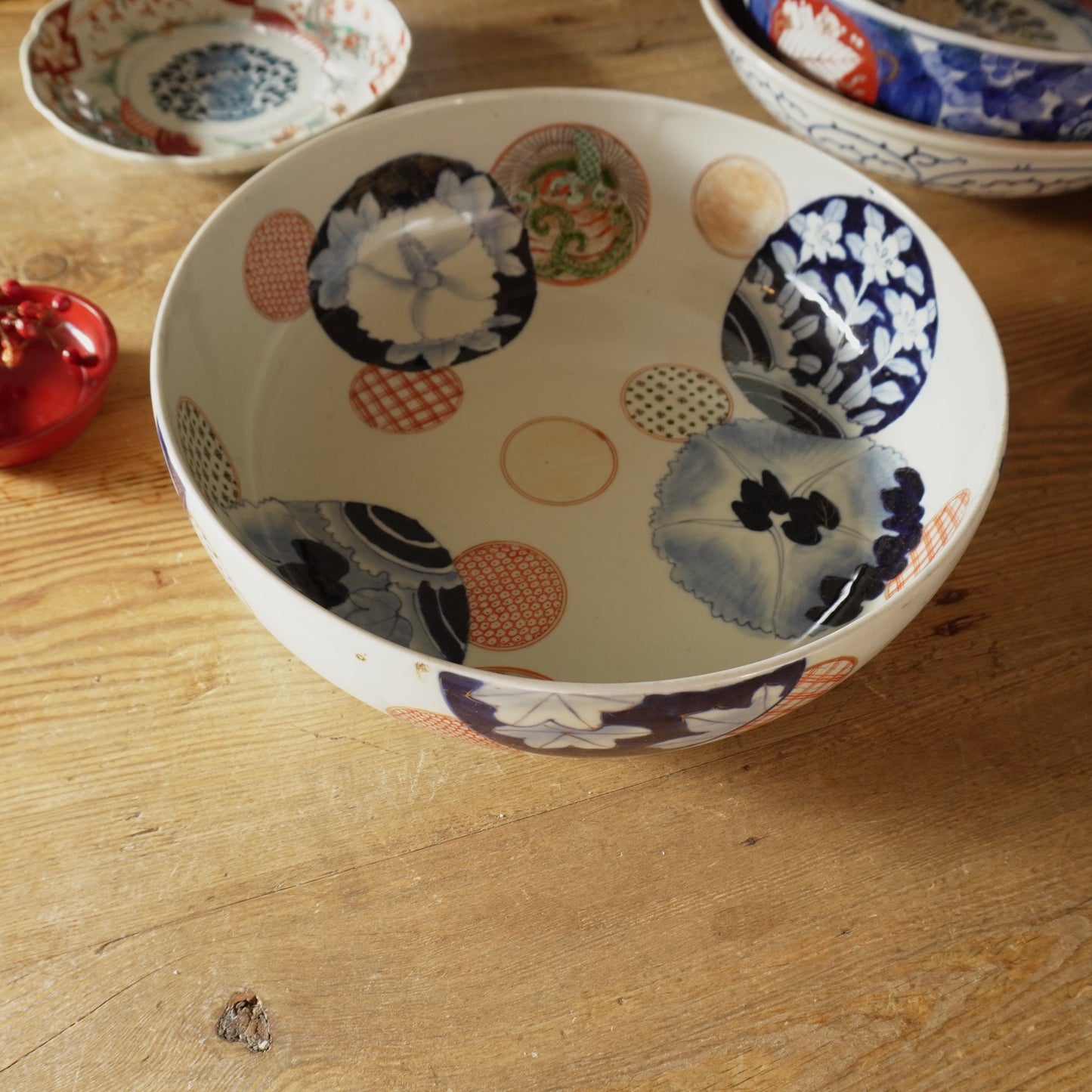 可愛らしいピンクの丸紋大鉢 - Kotto Shop