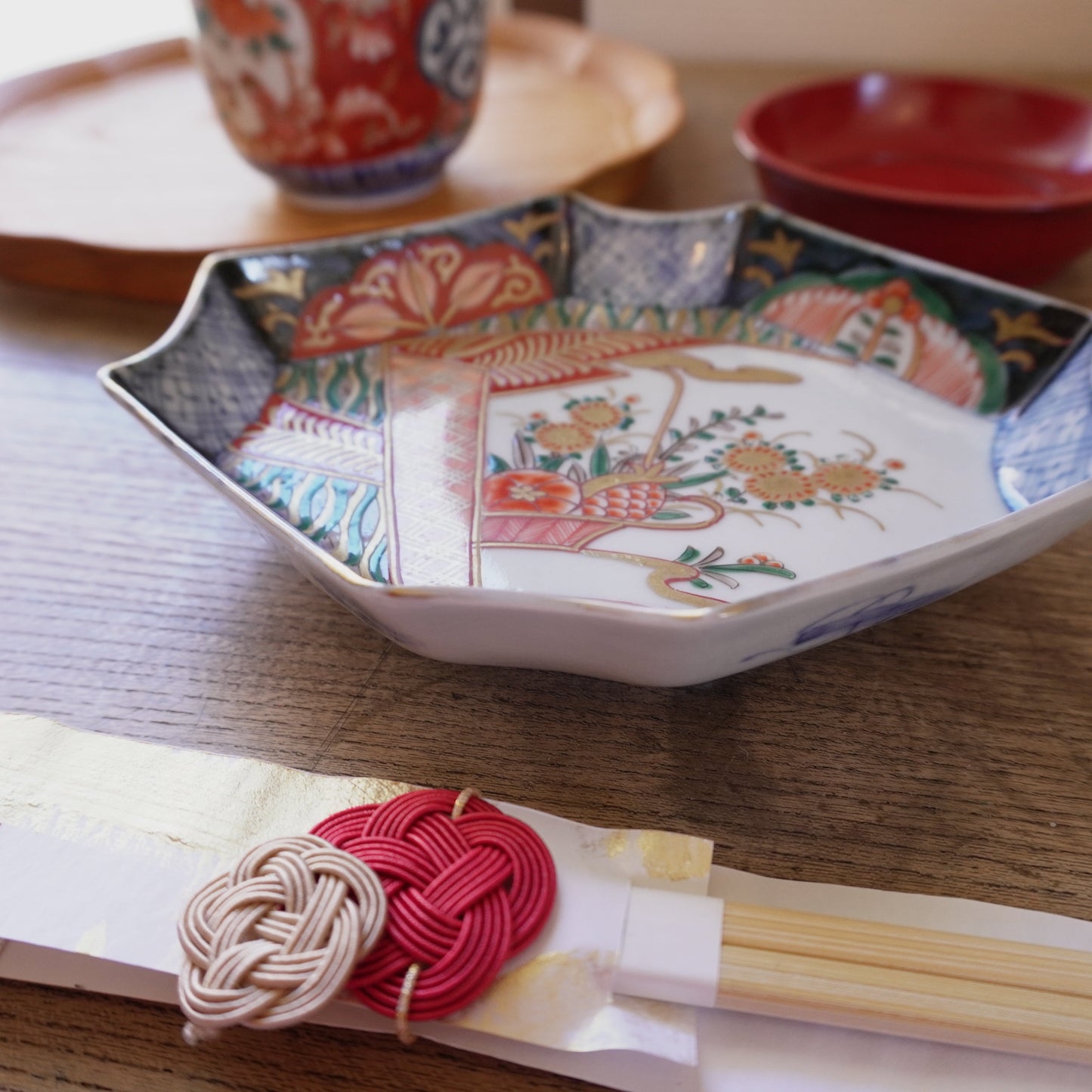 可憐な明治伊万里変形皿 - Kotto Shop