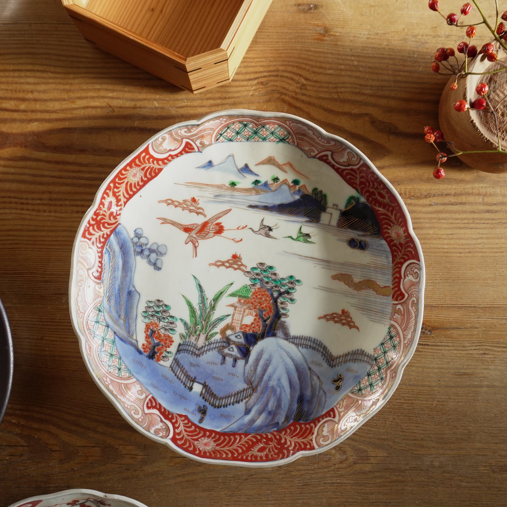 山水と鶴の景色絵 八寸皿 - Kotto Shop