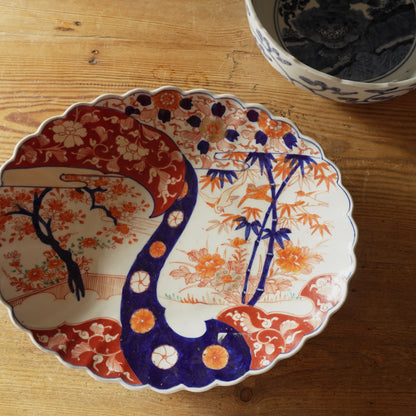 レースのような赤絵と染付の楕円大皿 - Kotto Shop