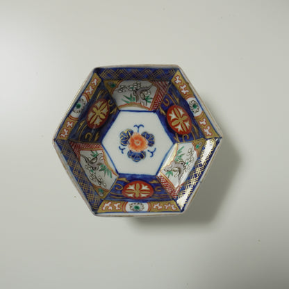 可愛い赤絵染付六角小鉢 - Kotto Shop