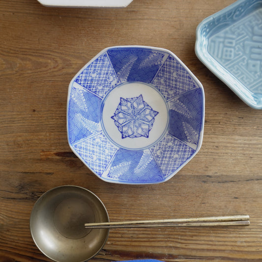 レトロで使いやすい八角皿 - Kotto Shop