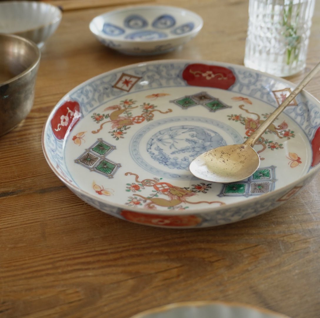 鳳凰舞う、雅の彩り 七寸皿 - Kotto Shop