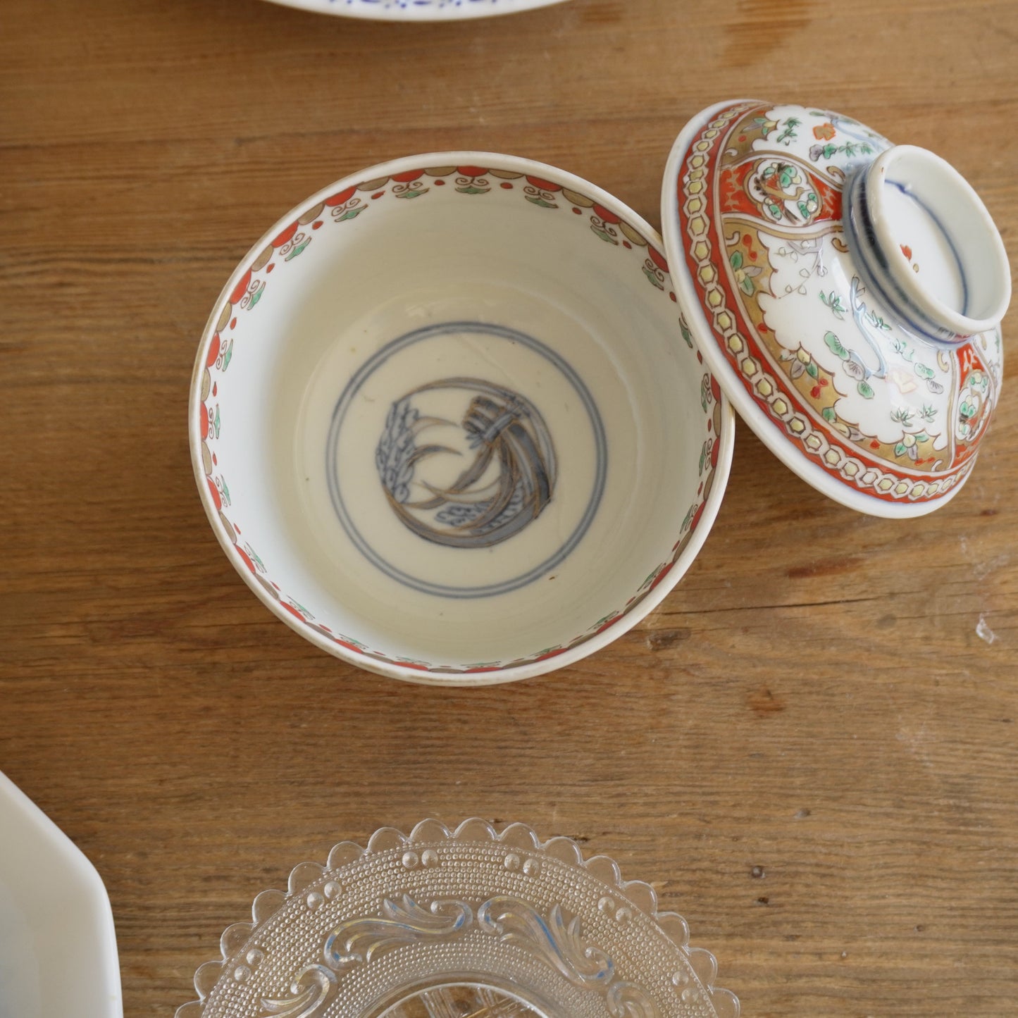 余白の可愛らしいオリエンタルお茶碗 - Kotto Shop