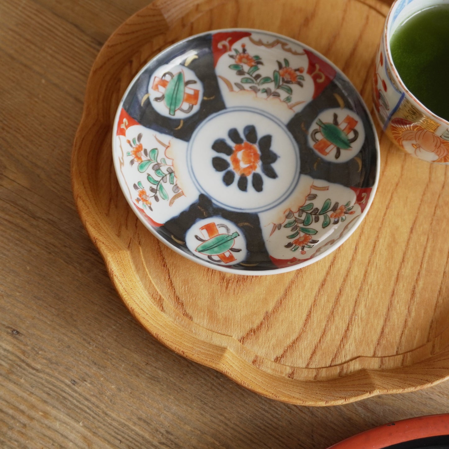 可愛らしい明治伊万里赤絵小皿 - Kotto Shop