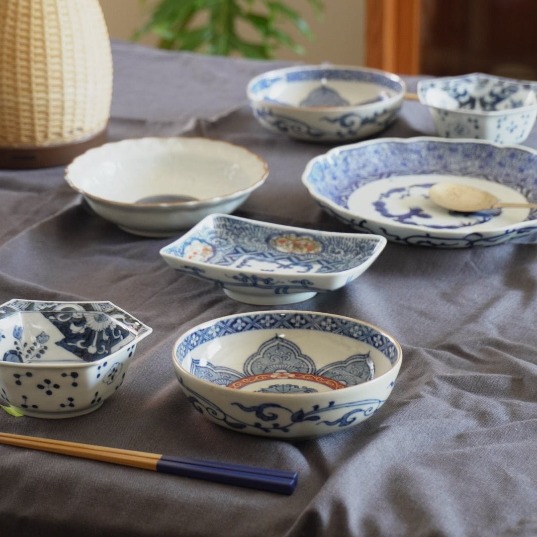 唐草に花文様の古伊万里なます皿 - Kotto Shop