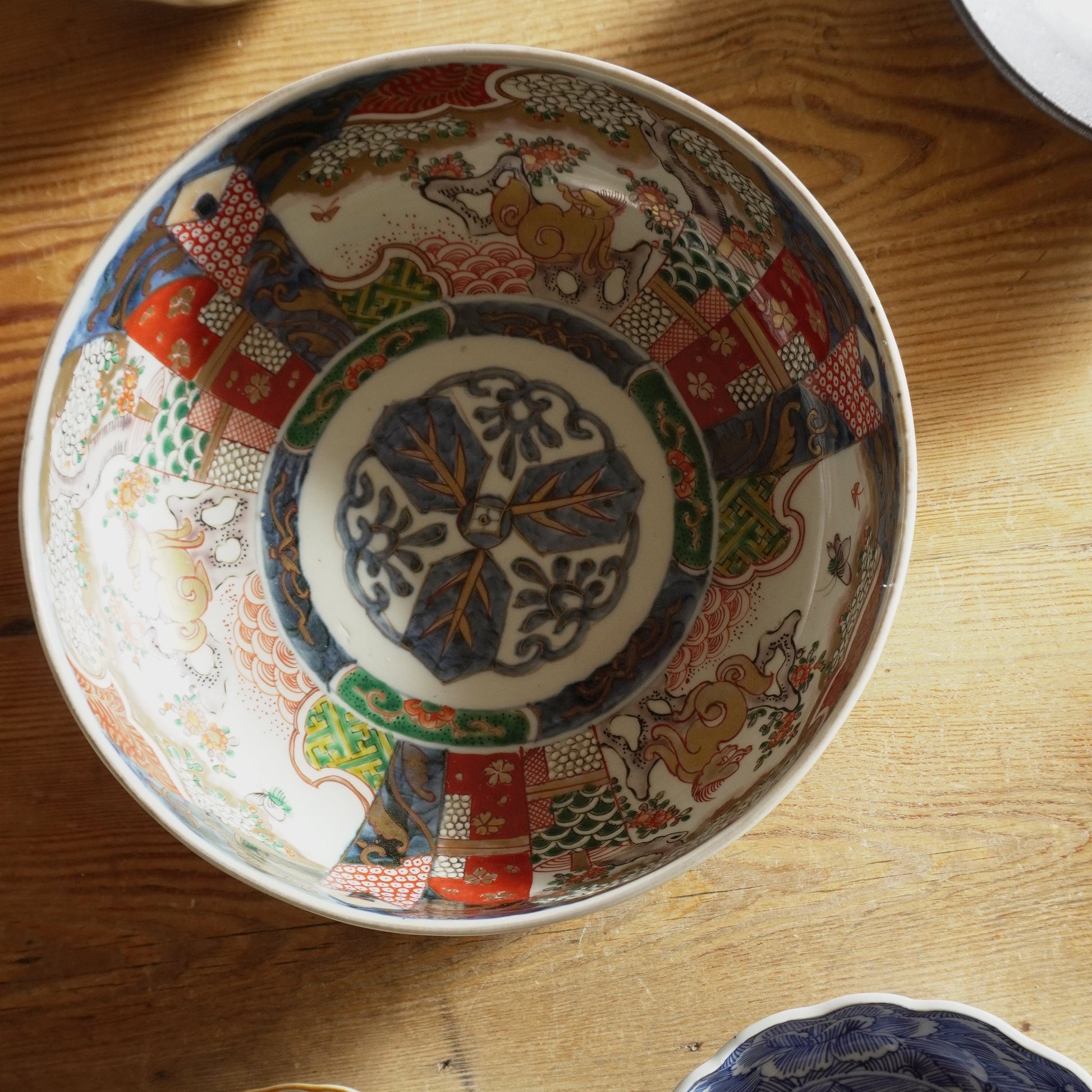 絵付けが繊細な色絵大鉢 - Kotto Shop