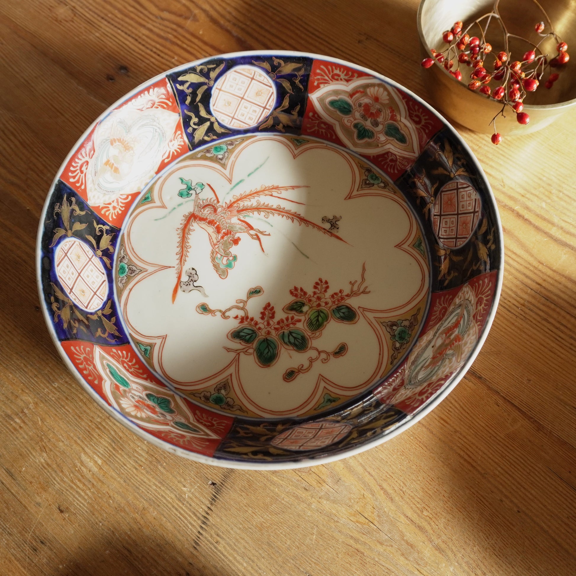 鳳凰が美しく舞う浅大鉢 - Kotto Shop