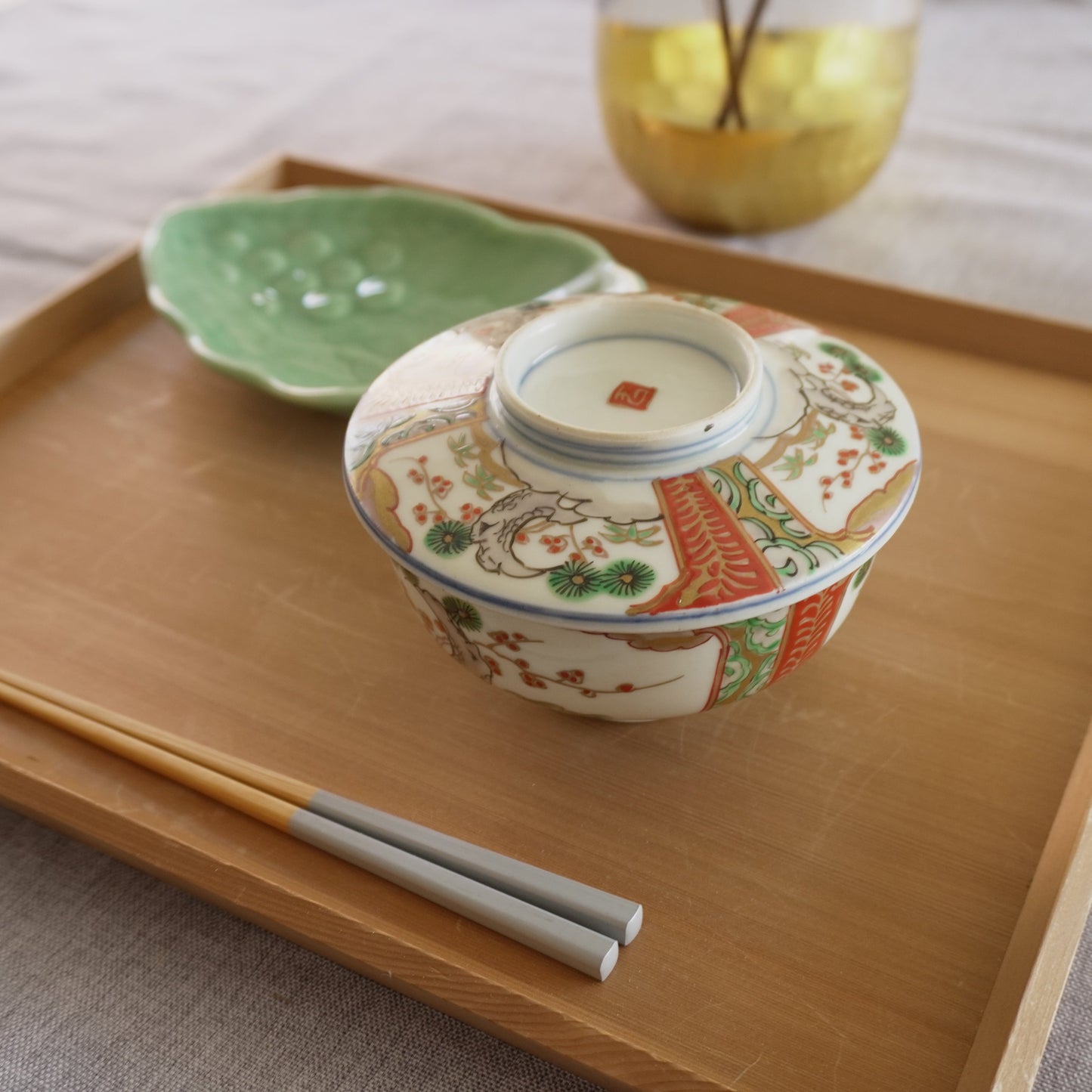 すっきりとした色味の色絵お茶碗 - Kotto Shop