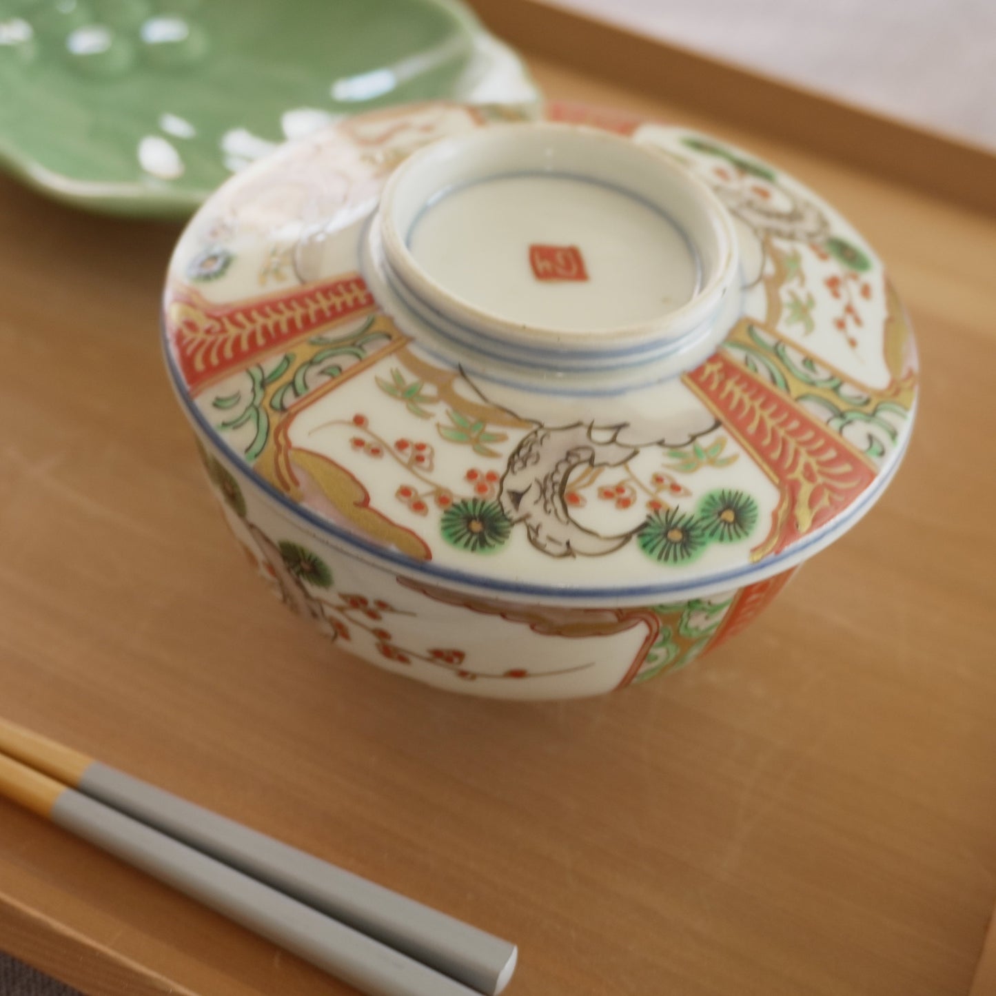 すっきりとした色味の色絵お茶碗 - Kotto Shop