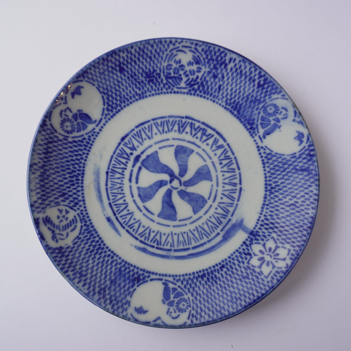 風車と鳥花文様の印判小皿 - Kotto Shop