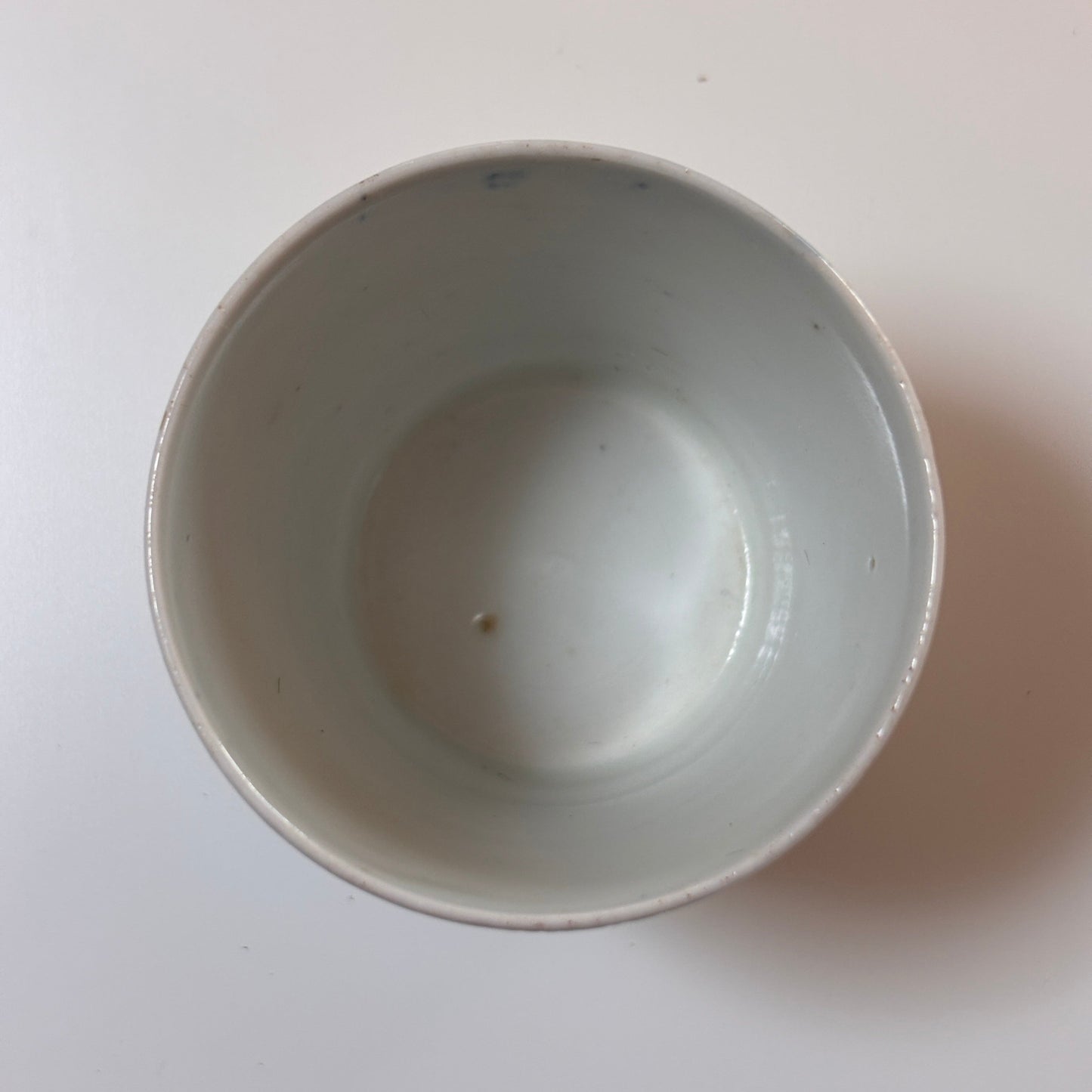 【お猪口】静かな山水と金彩の美しい器 - Kotto Shop