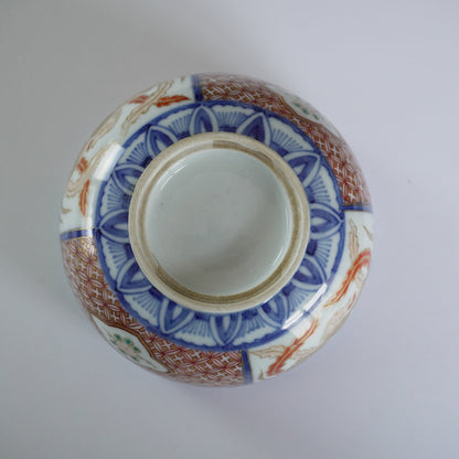 食卓を彩る色絵蓋付茶碗 - Kotto Shop