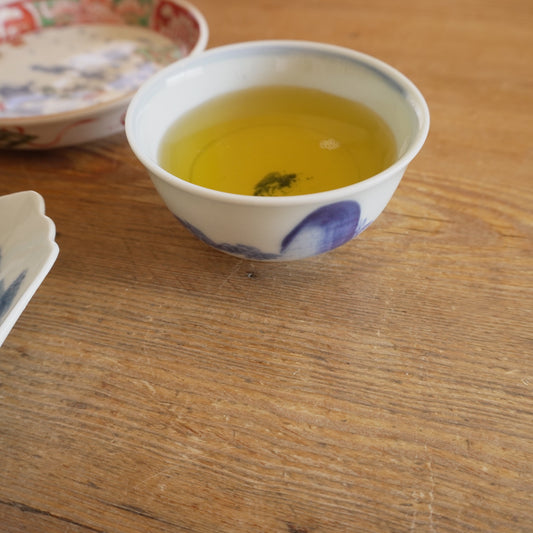 揺らぎを映す、青のひとしずく - Kotto Shop