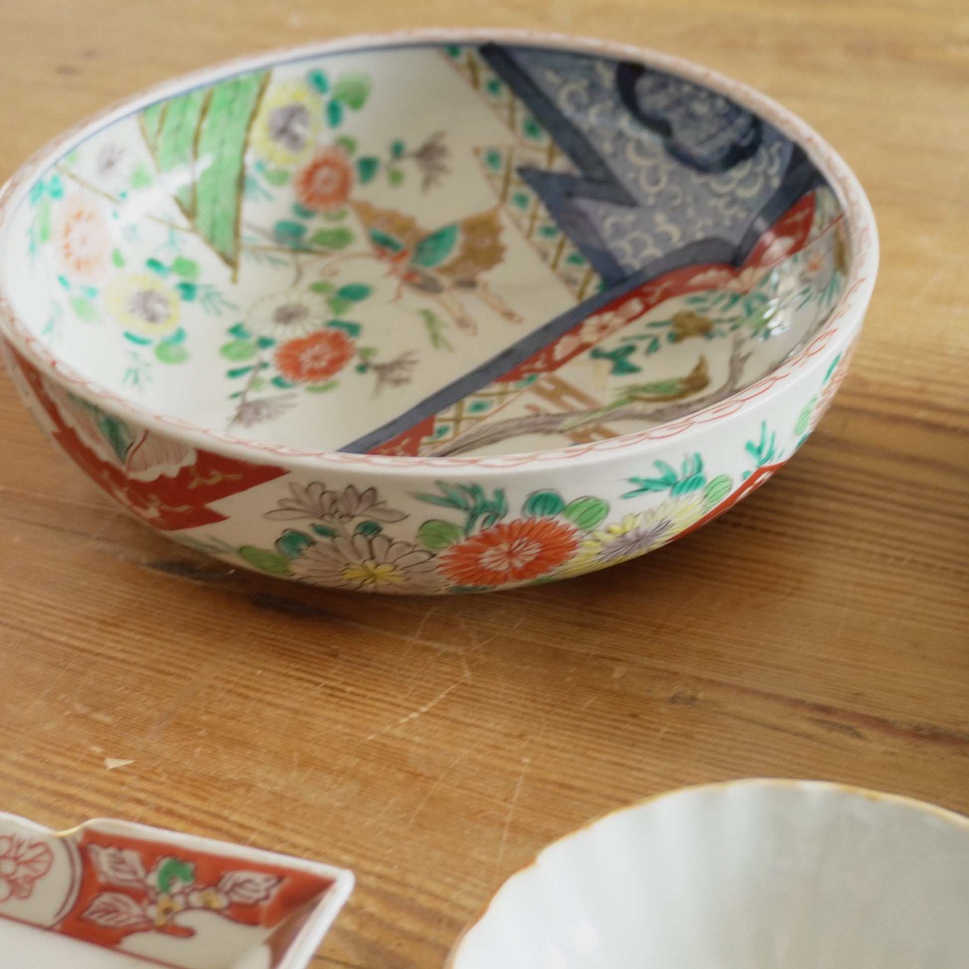 美しい表情の色絵鉢 - Kotto Shop