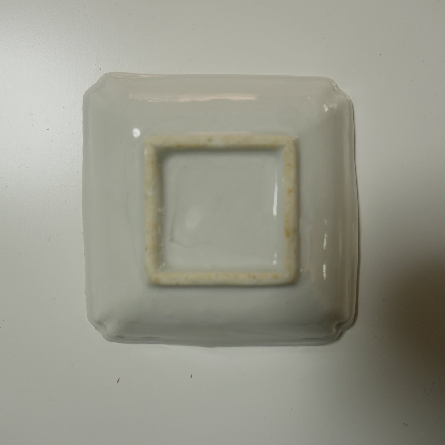 獅子の舞う四角い染付小皿 - Kotto Shop