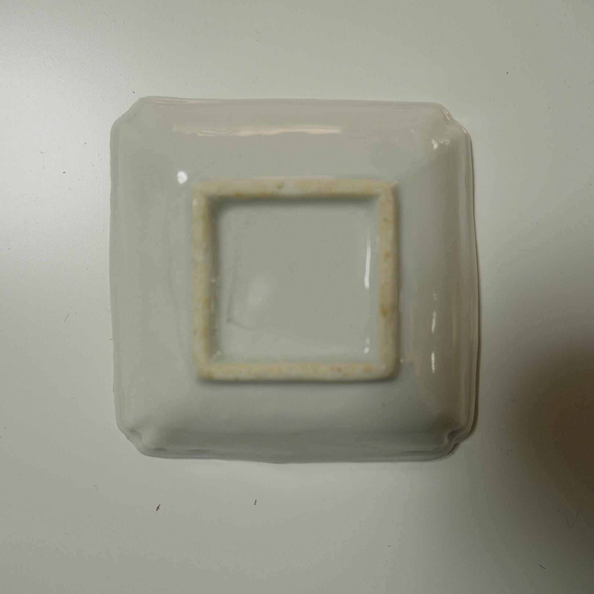 獅子の舞う四角い染付小皿 - Kotto Shop