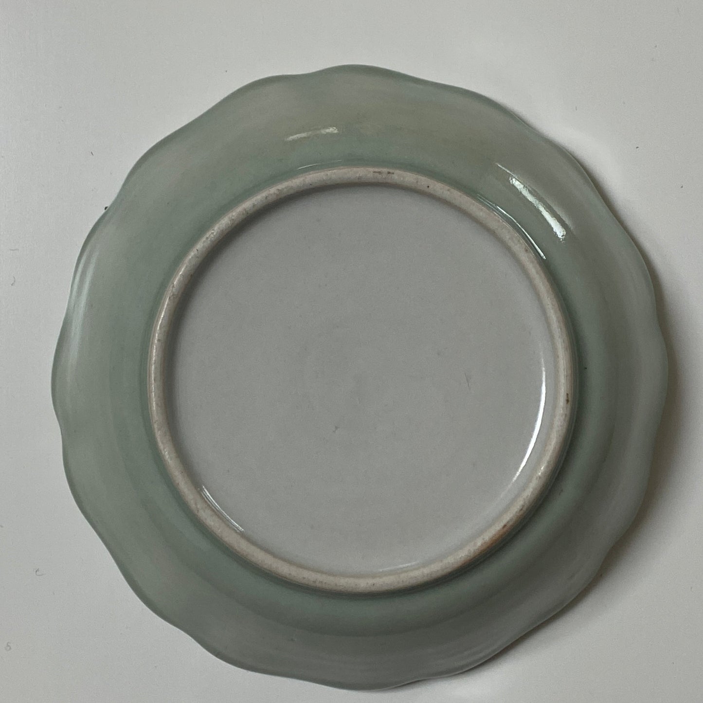 青磁が柔らかで可愛らしい古伊万里なます皿 - Kotto Shop