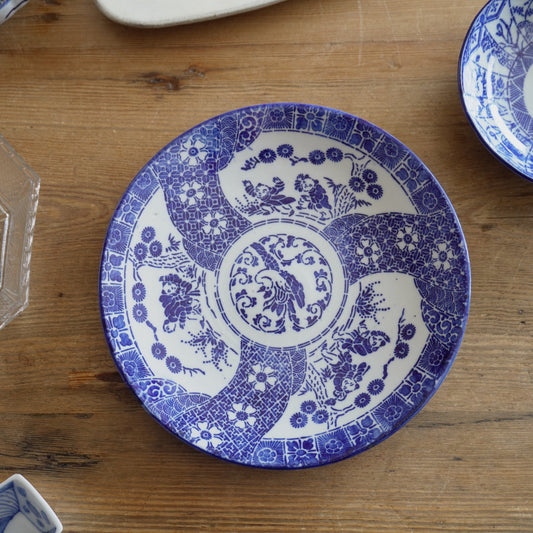 賑やかな唐子図の印判皿 - Kotto Shop