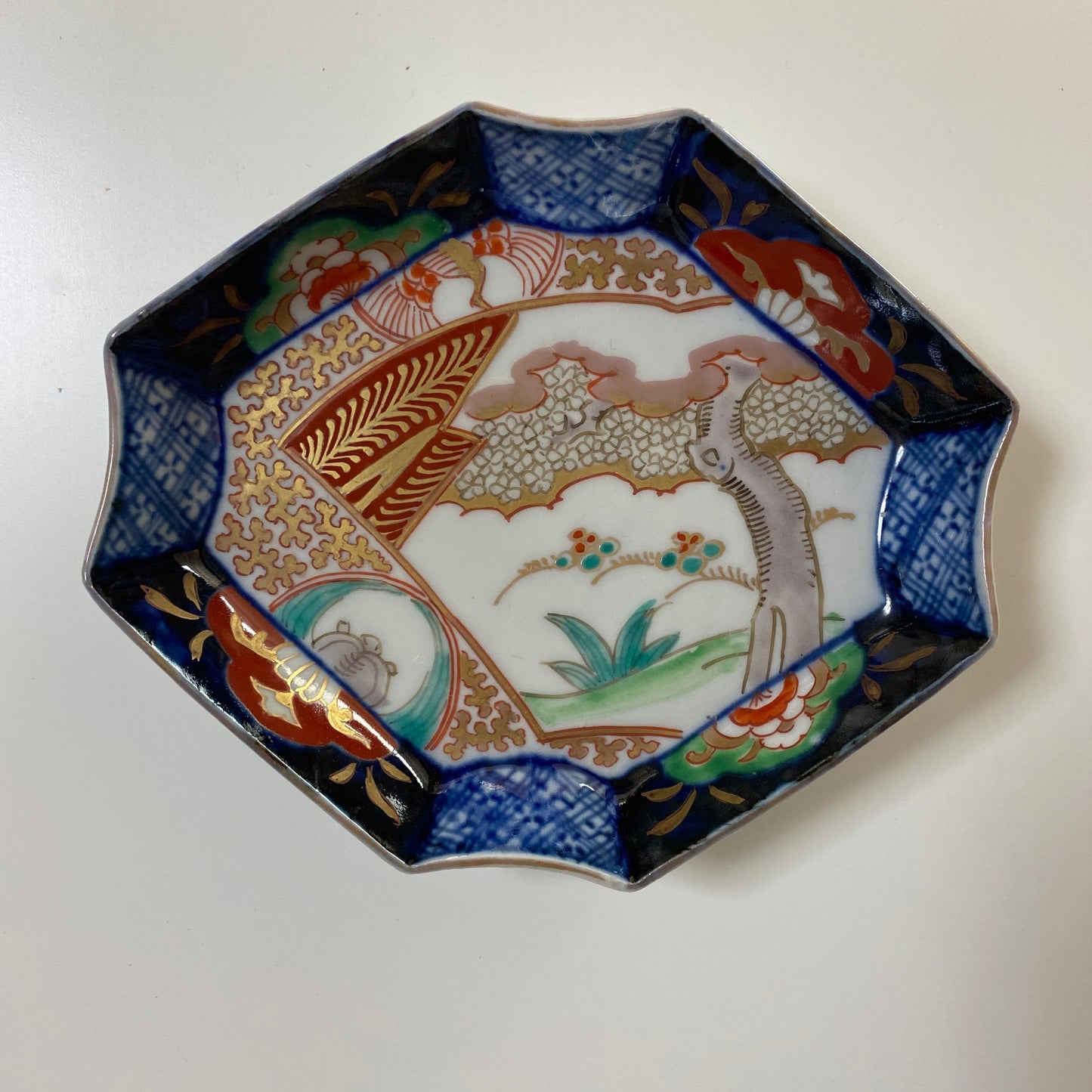 可愛い彩りの変形皿 - Kotto Shop