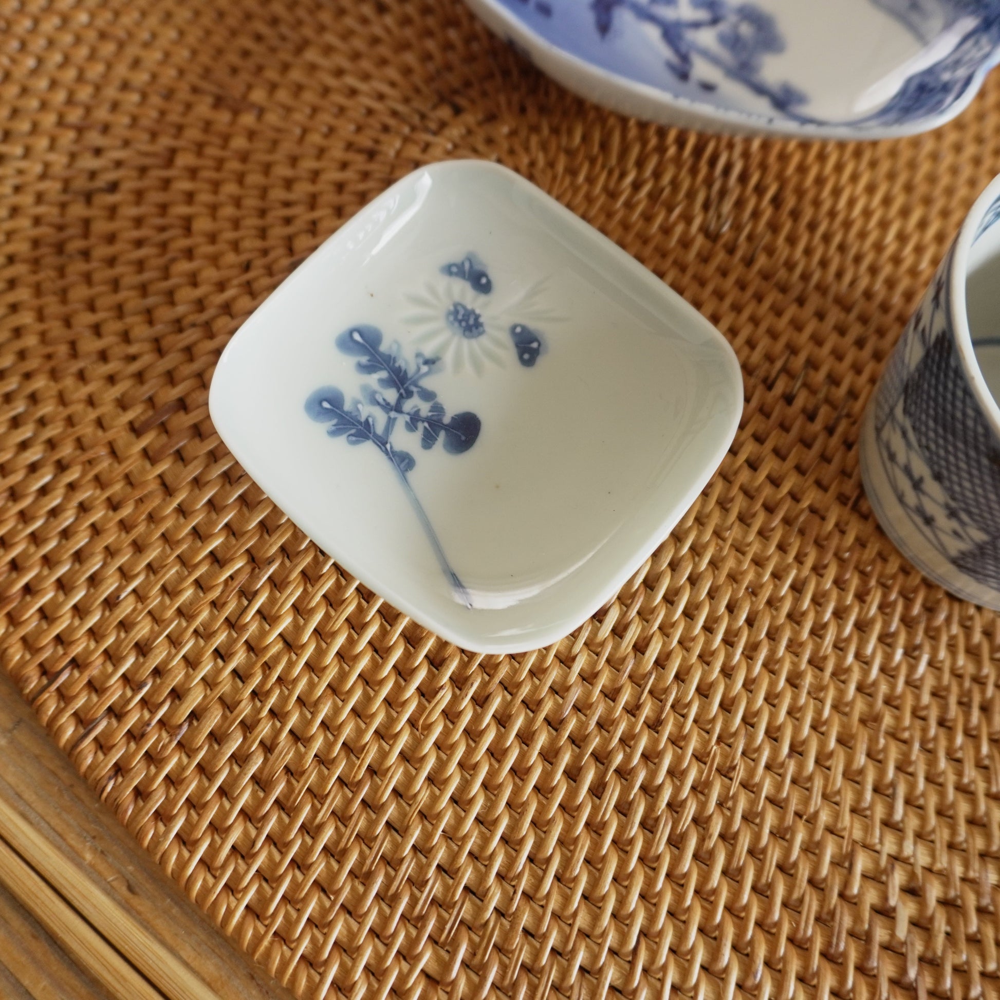 青磁菊文豆皿 - Kotto Shop