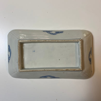 【長皿】花に蝶が舞う余白の美しい器 - Kotto Shop