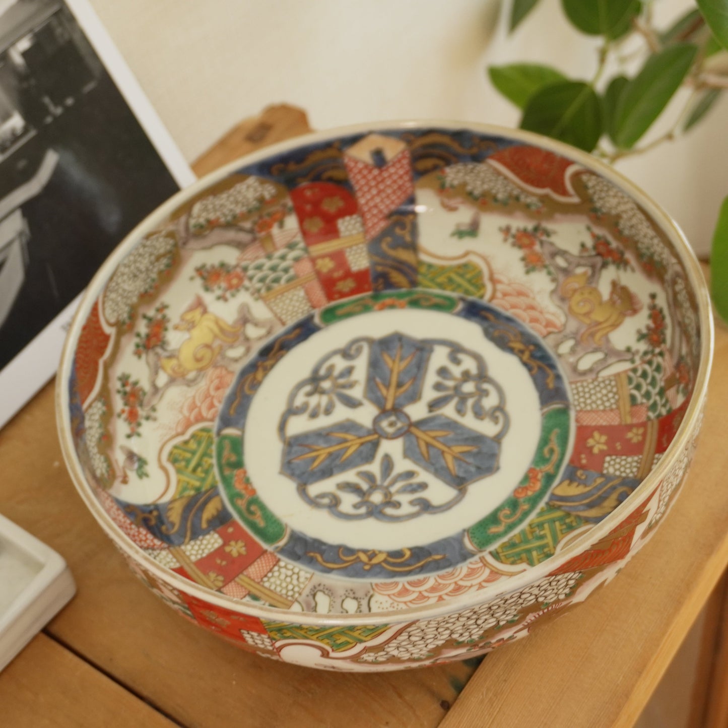 牡丹に獅子図華やか色絵大鉢 - Kotto Shop