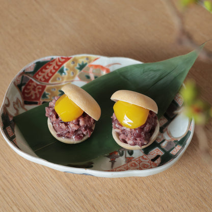 ユニークな構図の色絵変形皿 - Kotto Shop