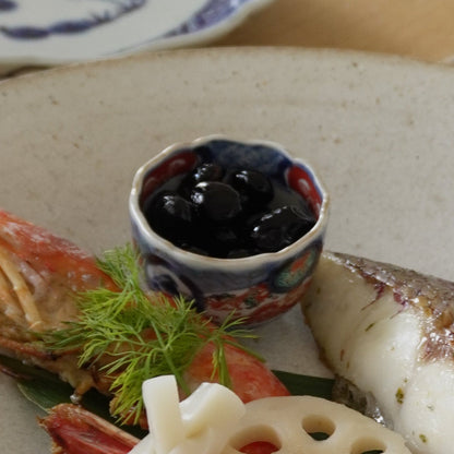 可愛らしい色絵古伊万里お猪口 - Kotto Shop