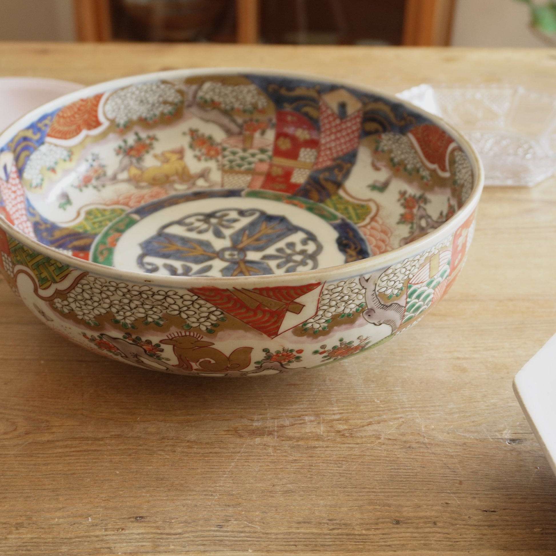 牡丹に獅子図華やか色絵大鉢 - Kotto Shop