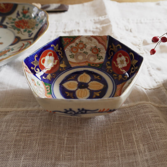 食卓を格上げする明治伊万里小鉢 - Kotto Shop