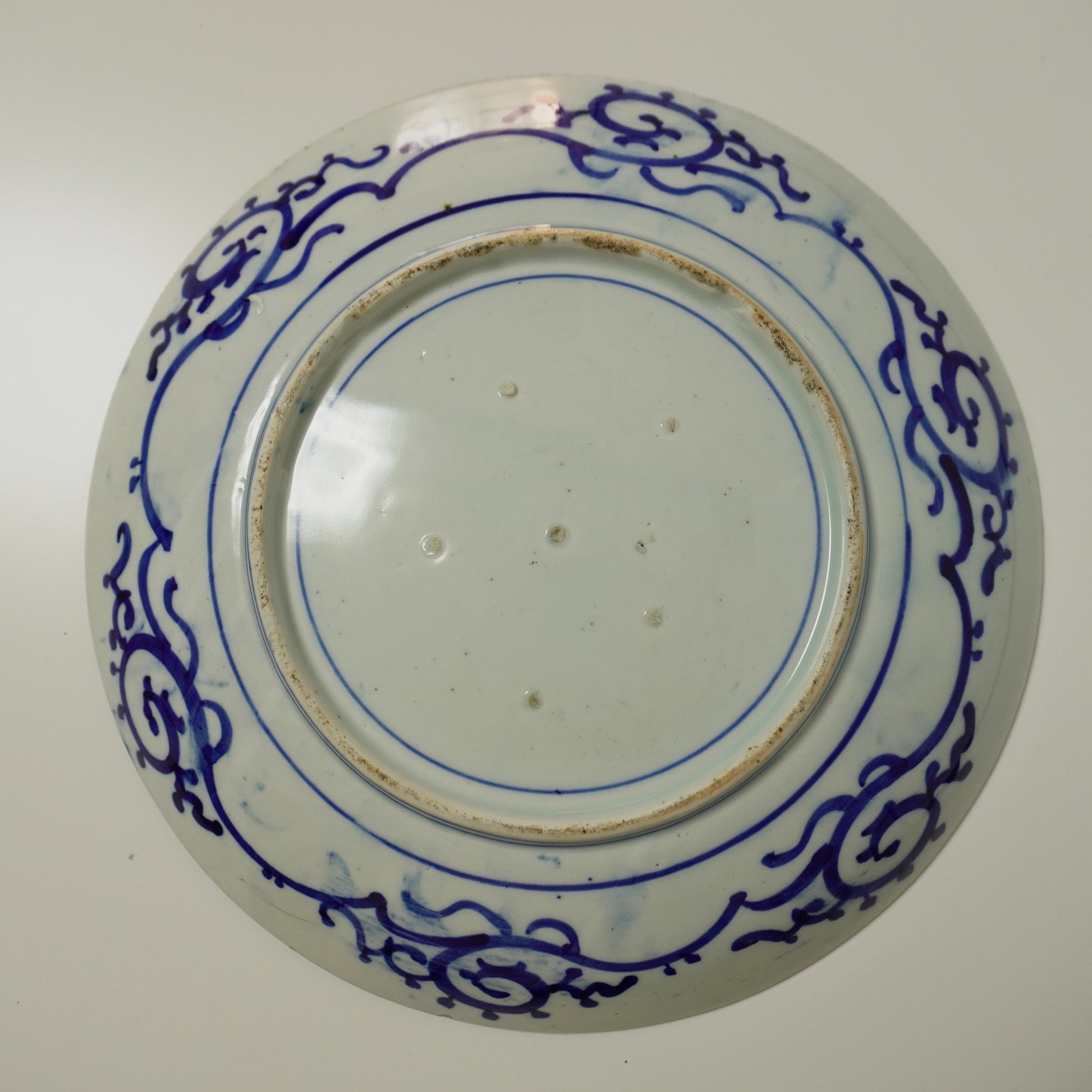 菊花咲きこぼれる染付大皿 - Kotto Shop