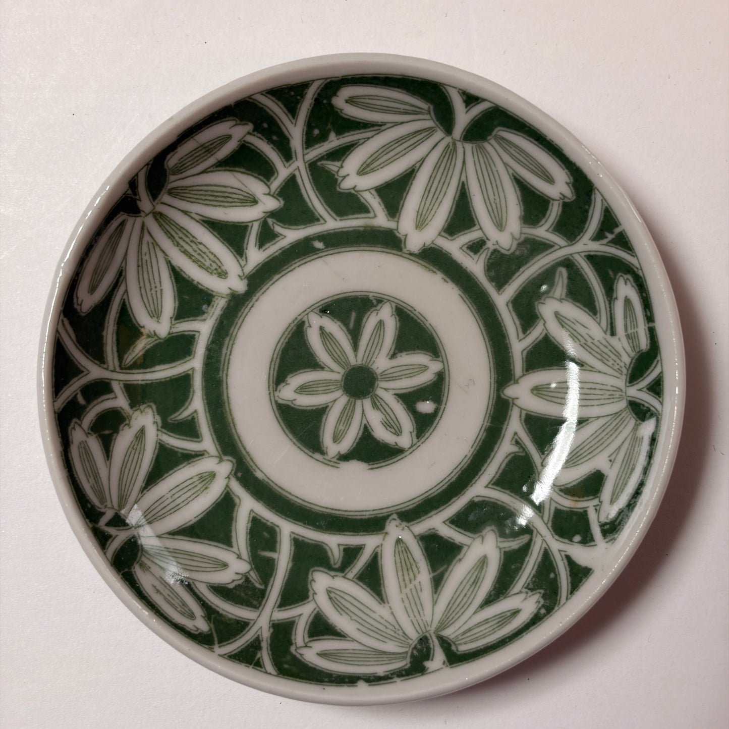 グリーン葉っぱの印判小皿 - Kotto Shop
