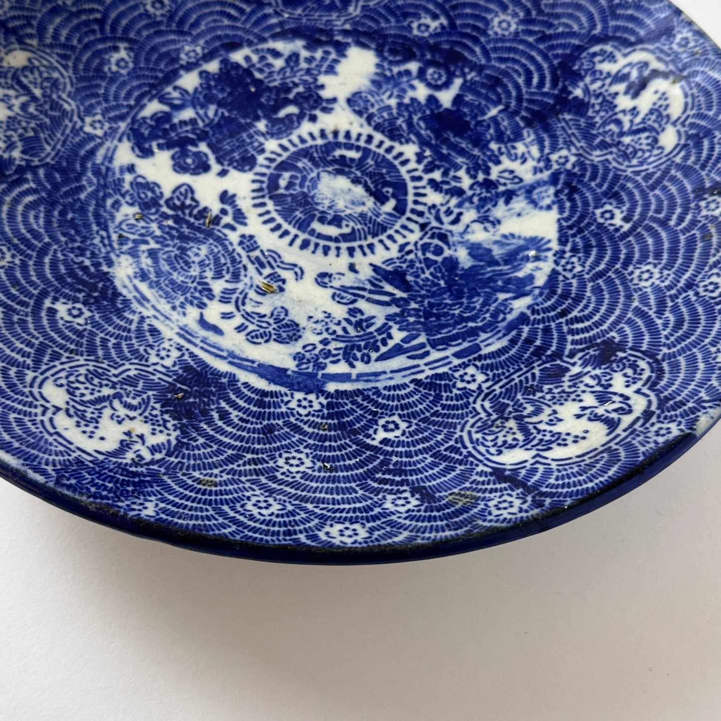 静かに食卓を彩る印判大皿 - Kotto Shop