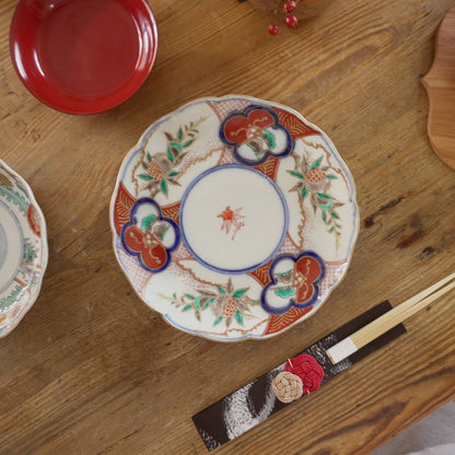 【甘手】余白がちょうどいい松に柘榴中皿 - Kotto Shop