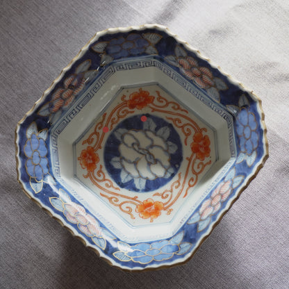 【ざらつきあり】美しい淡いブルーに朱が映える重ね四角鉢 - Kotto Shop