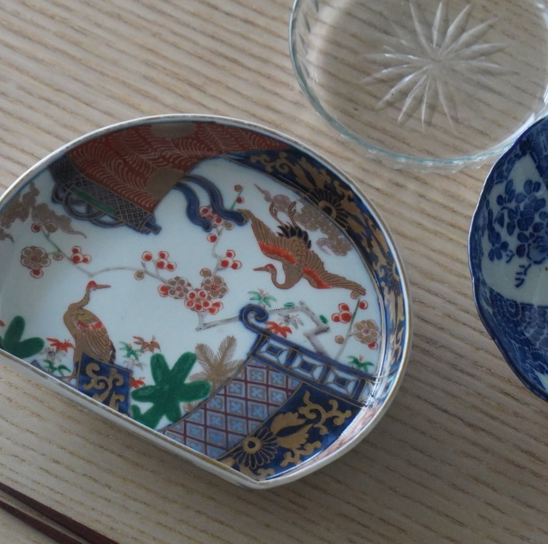 吉祥の風が運ぶ、半月皿 - Kotto Shop