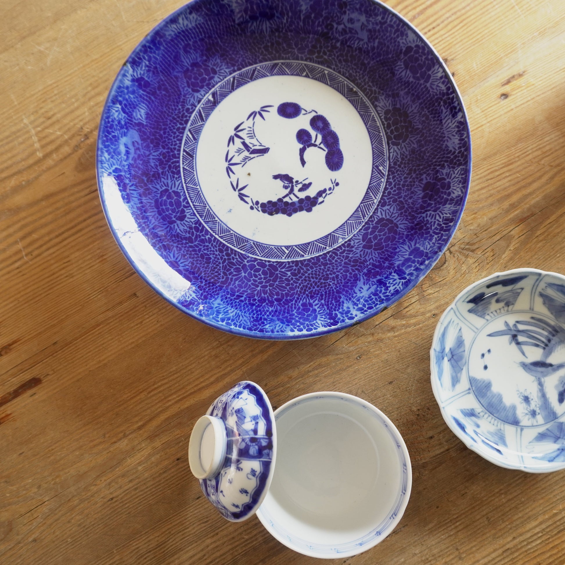 ベロ藍の美しい大皿 - Kotto Shop