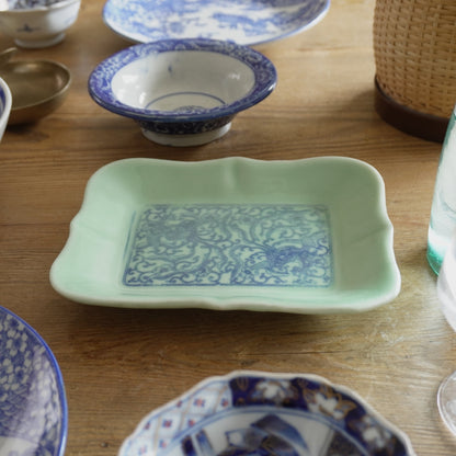 鳳凰舞うグリーンの変形皿 - Kotto Shop